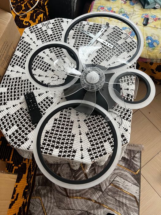 Lampă led diferite mărimi și modele