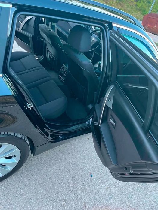 BMW E61  БМВ 525