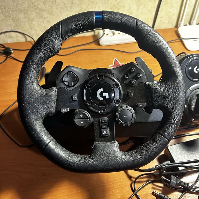 Руль Logitech G923 + коробка передач (для PC / PS4 / PS5)
