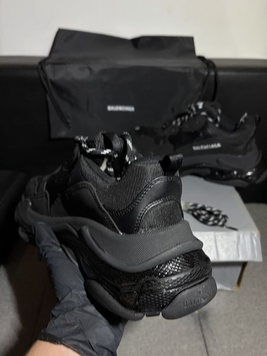 Balenciaga tripple S