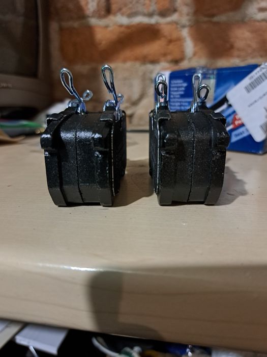 Накладки  BOSCH 4броя