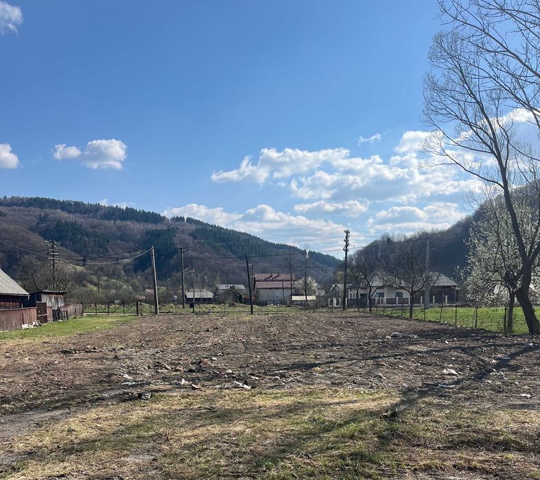 Teren intravilan 6,5 ari Vișeu de Jos – cu facilitati ideal pentru constructie casa.
