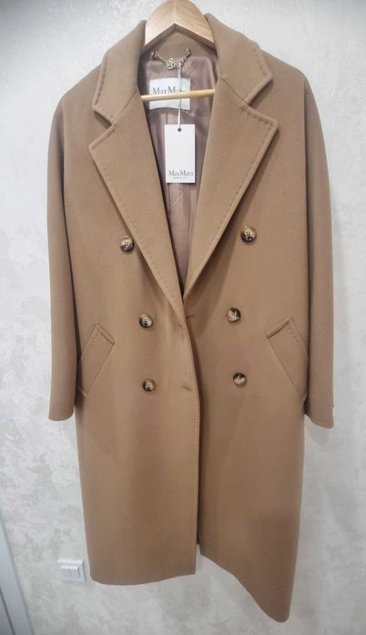 Шикарное новое пальто Max Mara