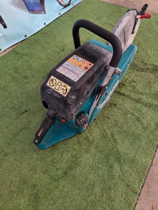 Бензинов Фугорез Makita EK 6100