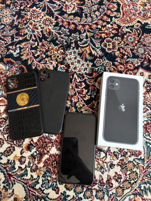 Продам Айфон 11 128гб