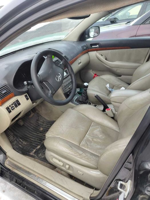 Toyota Avensis 2008