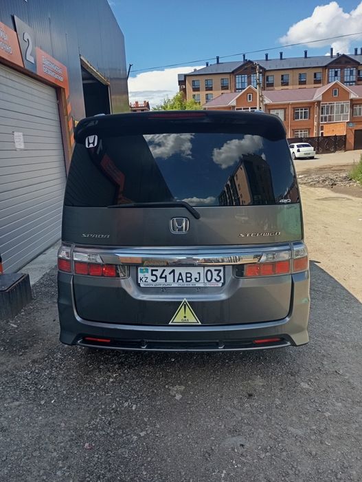 Хонда степвагон продам