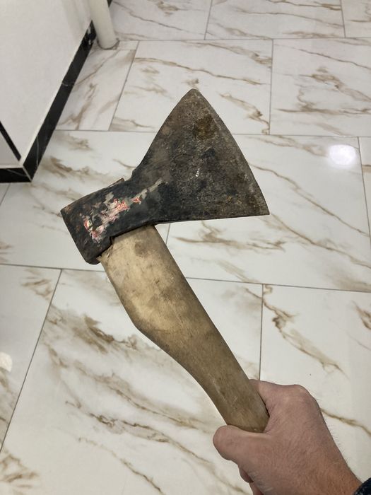 Продам топор Россия