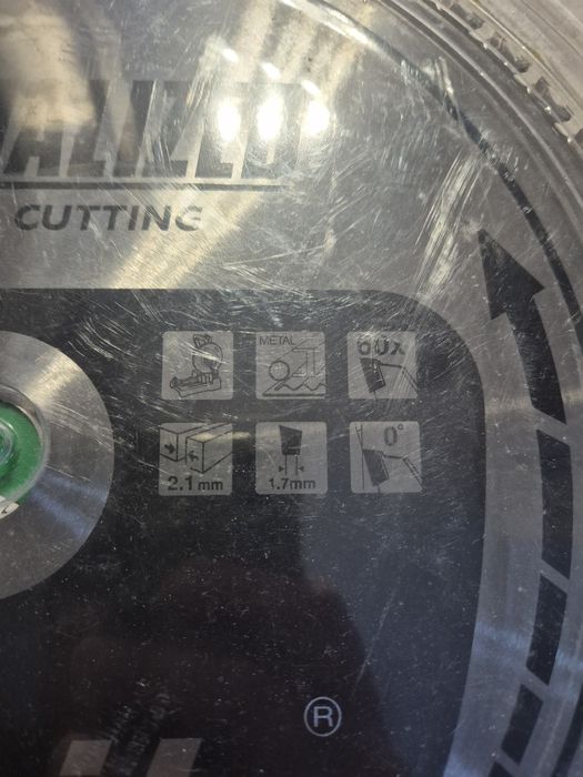 Panza masina debitat makita 305x2.1x25.4