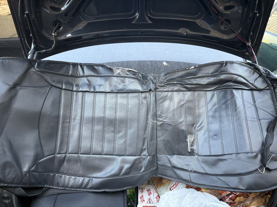 Продам чехлы кожа