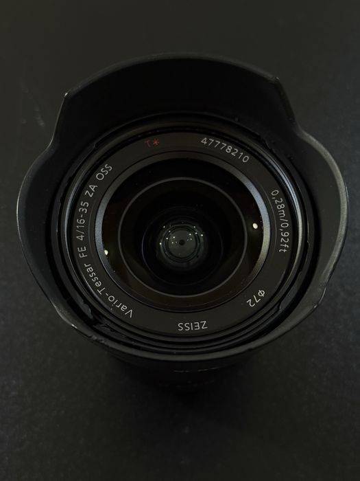 Продаю объектив Sony 16-35