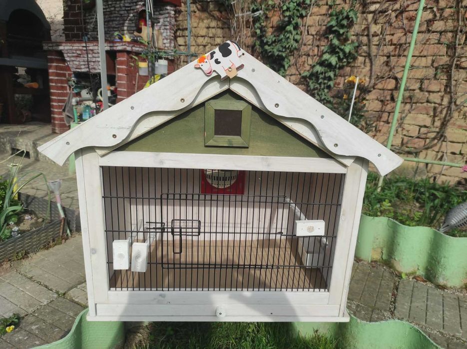 Продавам къщичка за птици