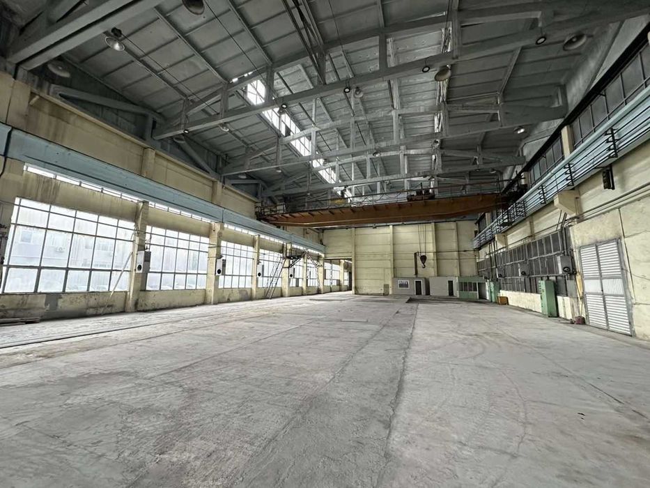 Дава се под наем Склад в Пловдив, Индустриална зона - Юг - 3000 кв.м за 10710 € - Снимка #9