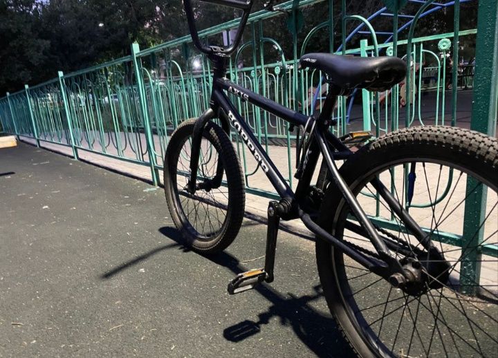 BMX  axis hopper