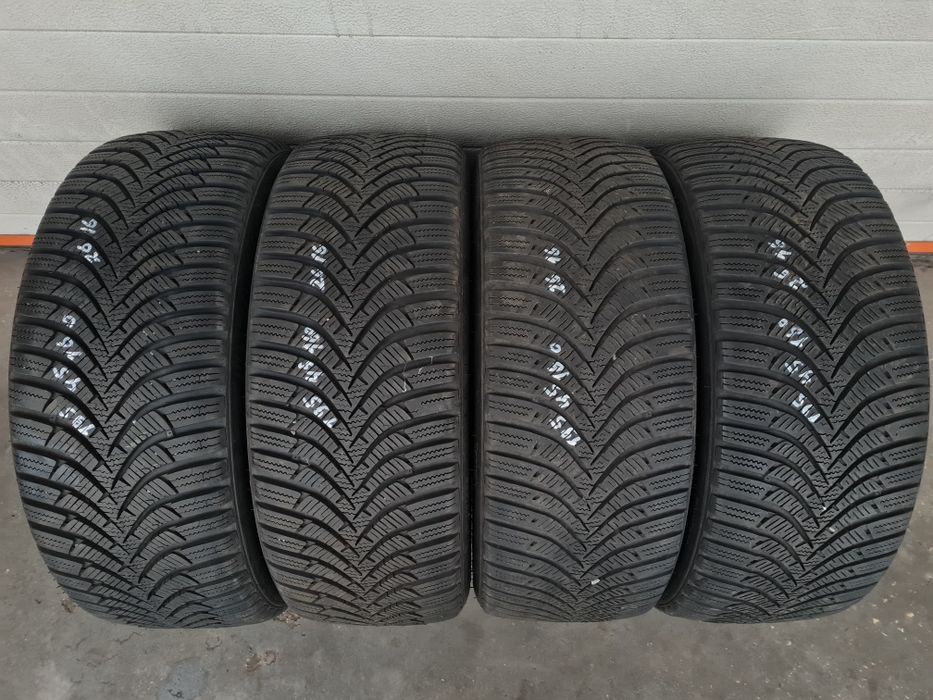 Зимни гуми 4 броя HANKOOK WinterIcept RS2 195 45 R16 дот 2616
