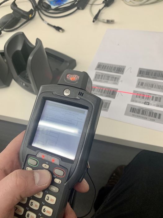 Мобилен баркод скенер (четец), мобилен терминал, PDA, Motorola MC3000