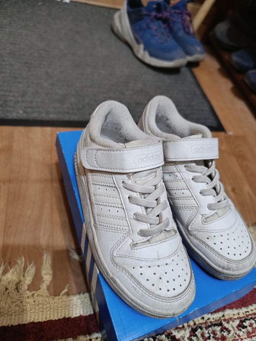 Детские кроссовки adidas