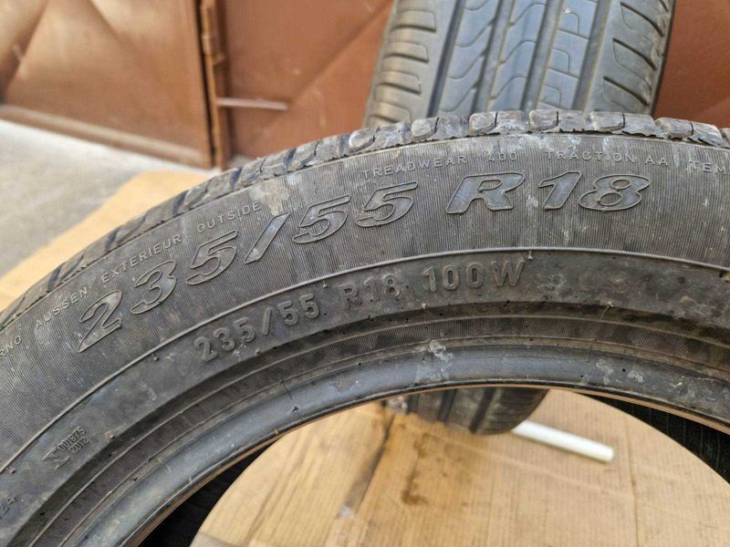 2 Pirelli R18 235/55
летни гуми
DOT4521
