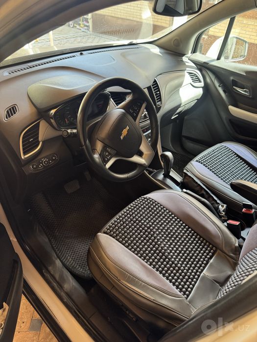 Chevrolet Tracker 1 Premium сотилади