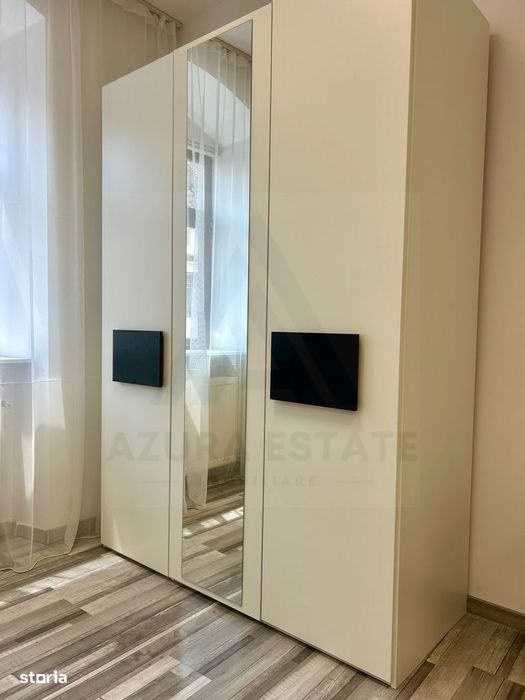 Studio modern  50 mp prima închiriere cu parcare  in zona Centrala