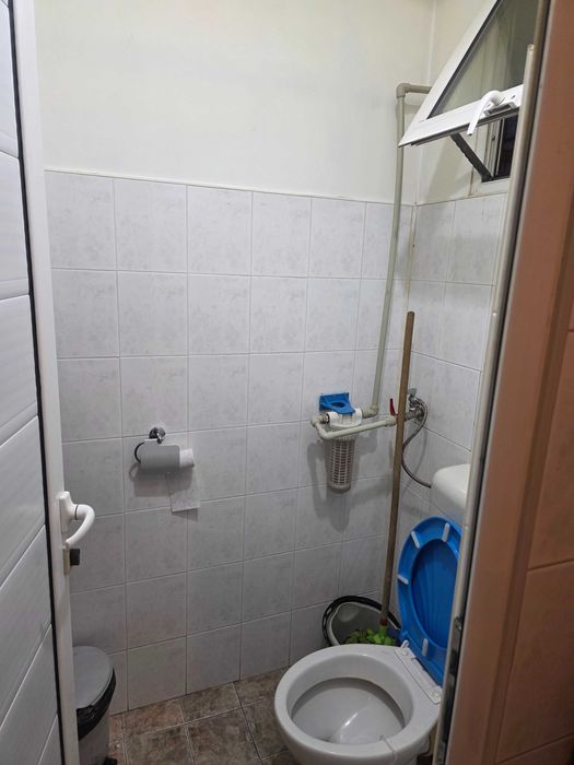 Работеща бензиностанция с газстанция и автомивка