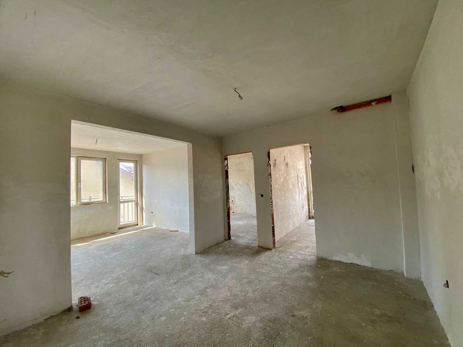 Продава се Многостаен апартамент в Разлог - 85 кв.м за 748 €/кв.м - Снимка #2