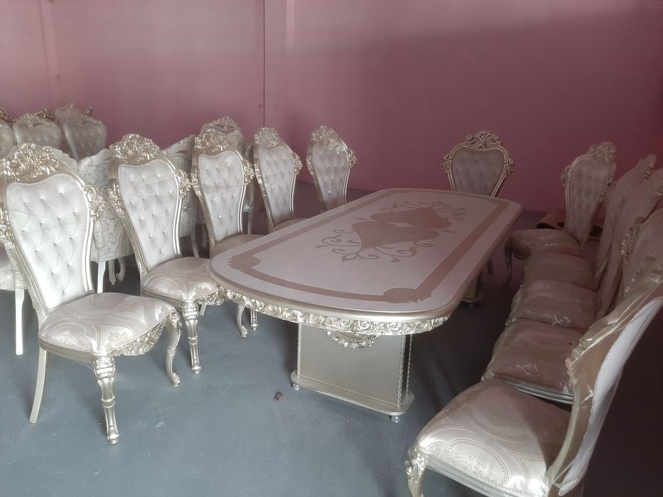 Mehmonxona stol stullari