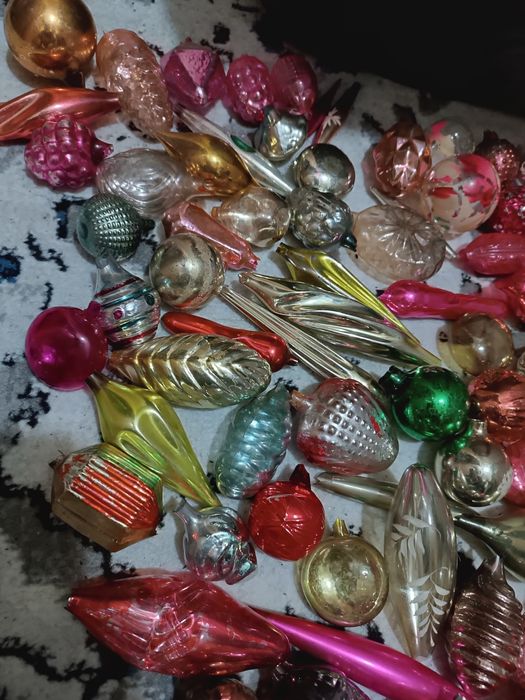 Елочные игрушки оптом