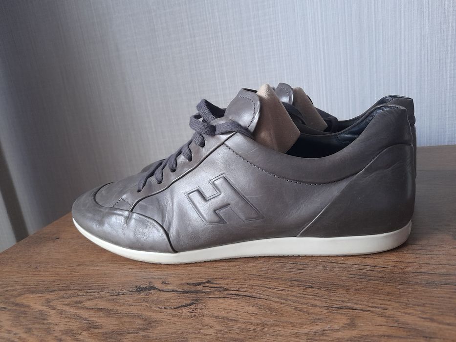 HOGAN мъжки обувки 42 номер.