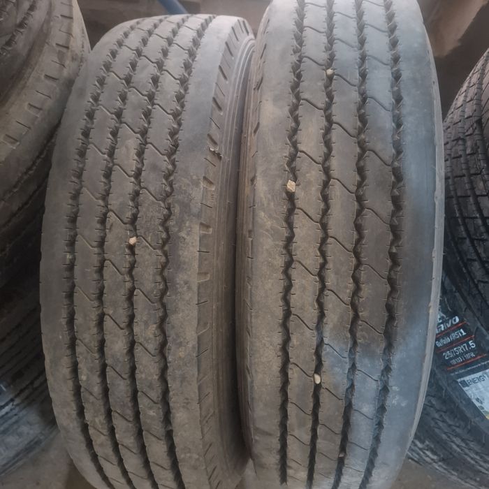 215 75R17.5  brigeston  yaxshi xolatta