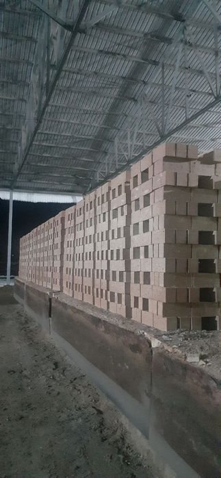 Pishgan va xom gʻisht bor