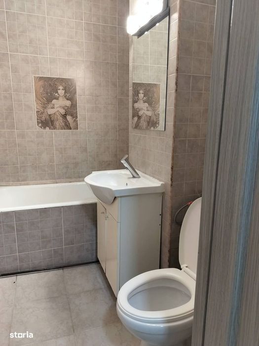 Vand garsoniera Mioveni Robea