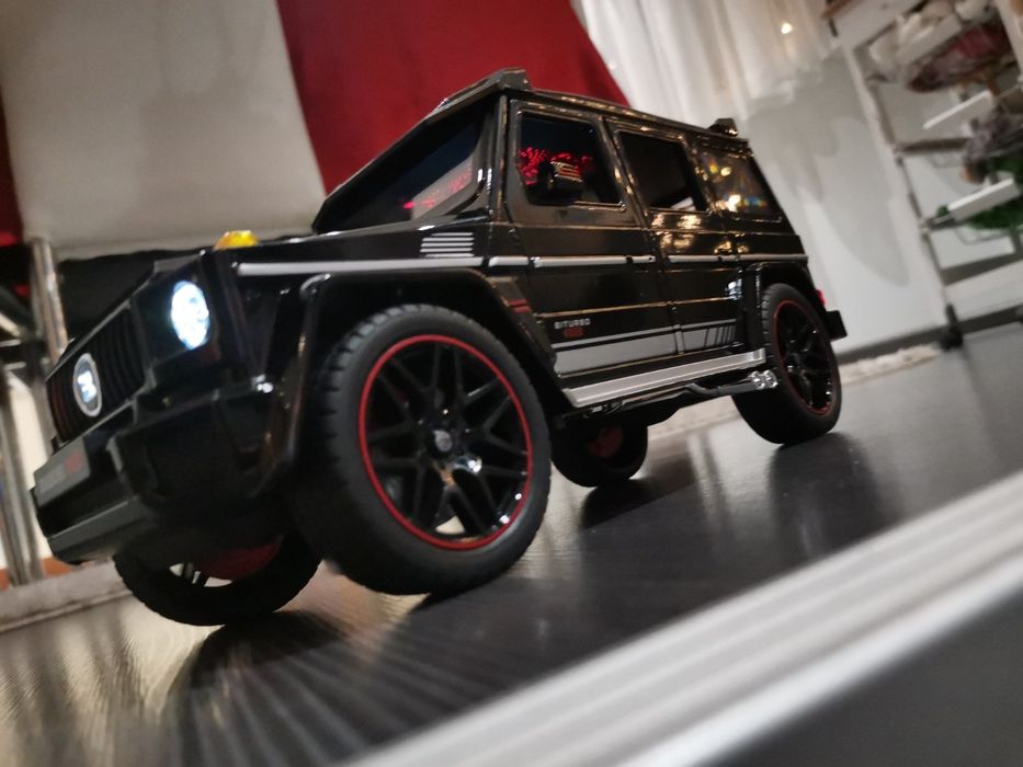 Mercedes G klas метална колекционерска количкс