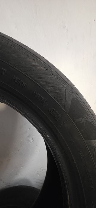 Vand 4 cauciucuri vară