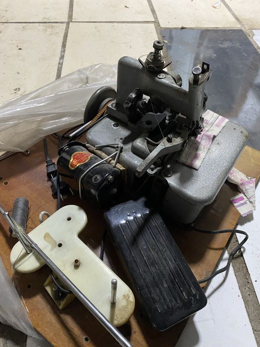 Швейная машина