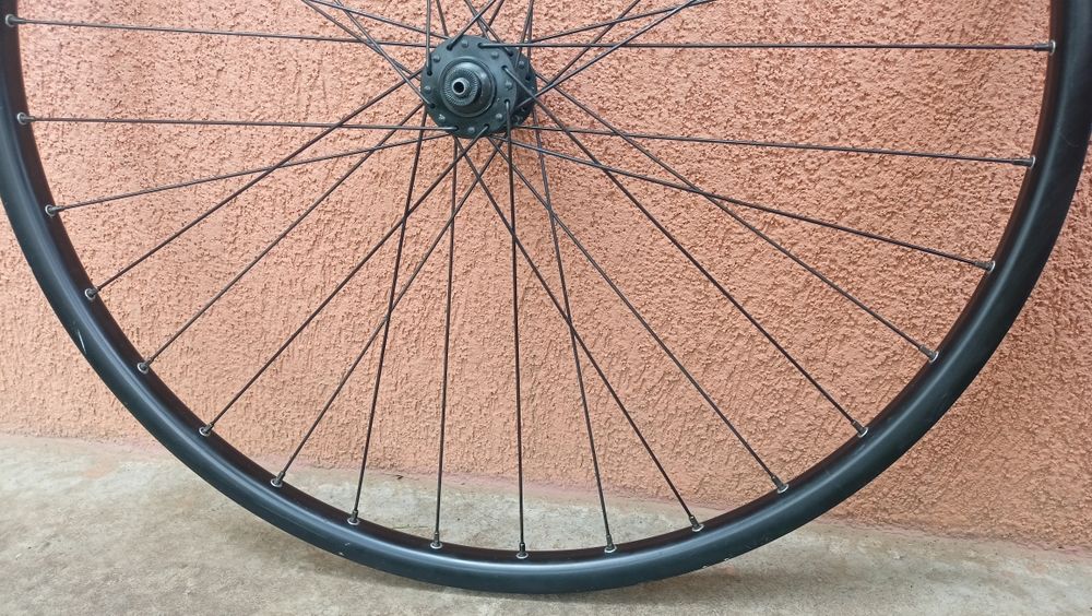 Vand roata fata bicicleta 29" (frana pe disc)