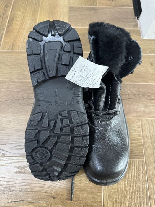 Ботинки зимние, 41 размер