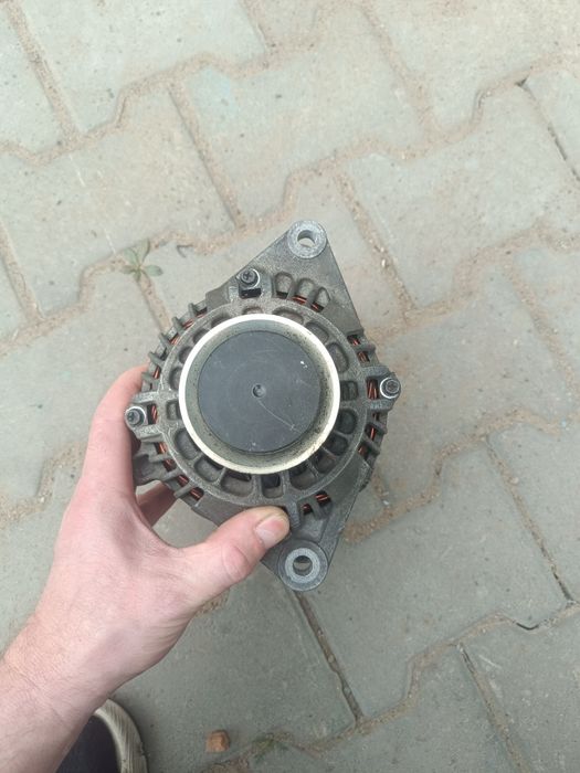 Генератор Kia sorento 1