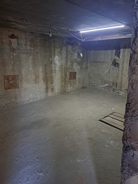 Продам 2 спаренные гаража