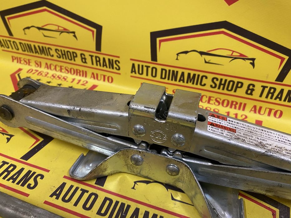 Cric auto original Suzuki Swift