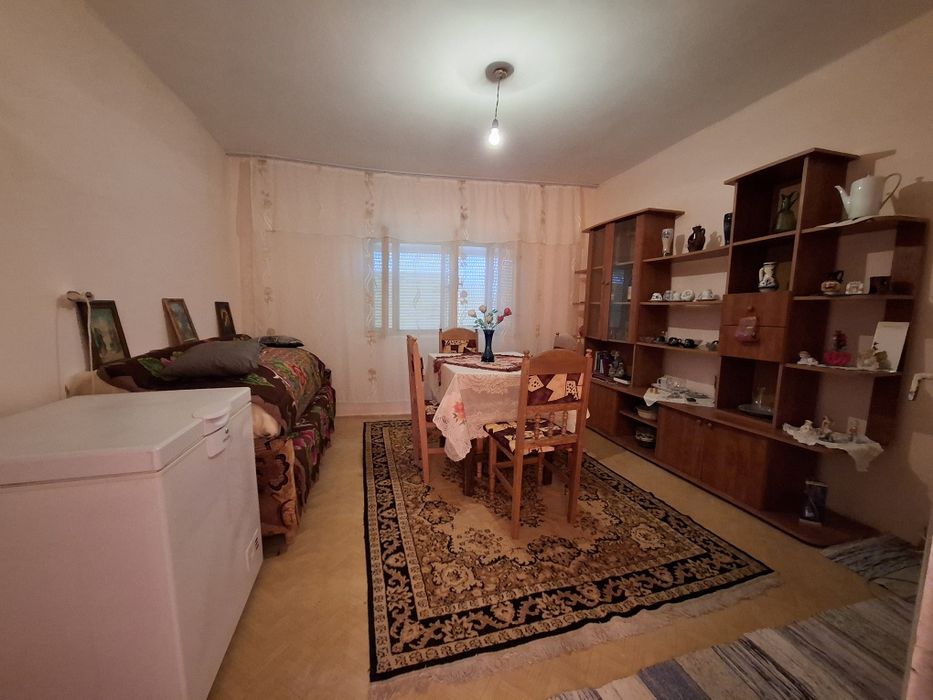 Casă de vânzare, Cuța, Satu Mare