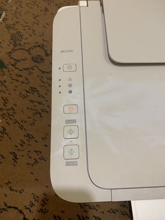 Canon.    mg2440