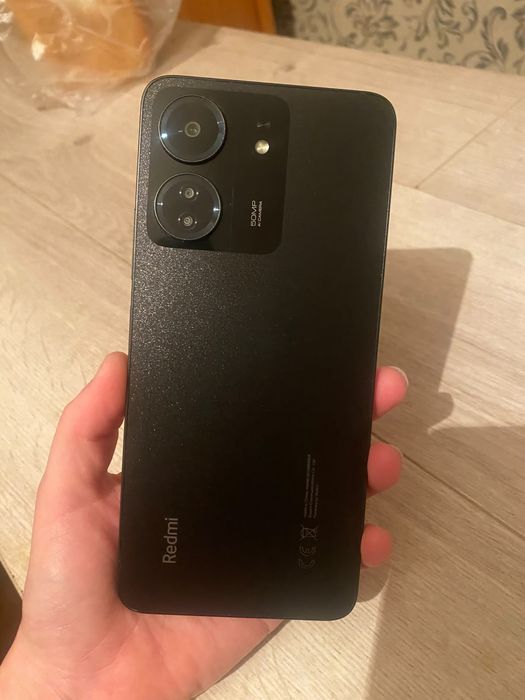 Продам  Редми 13С 256гб