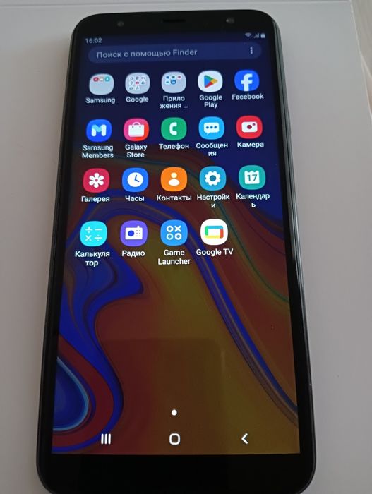 Продам телефон  САМСУНГ  J  4+