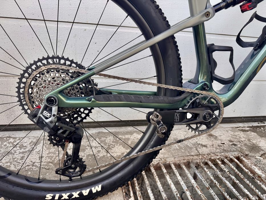 Orbea Oiz M10 AXS Flight Attendant размер М