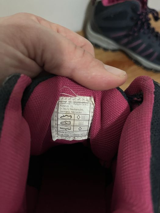 Зимни боти за момиче