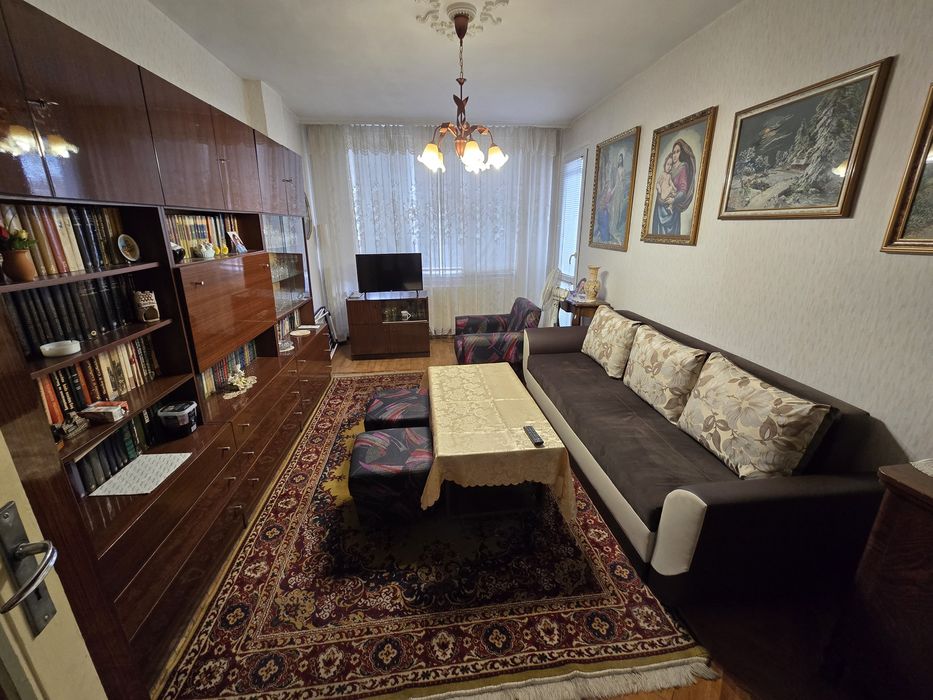 Продава се Тристаен апартамент в Казанлък - 72 кв.м за 815 €/кв.м - Снимка #3