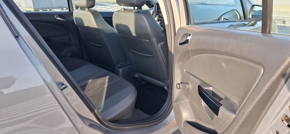 Opel Corsa 1.2,cutie automată