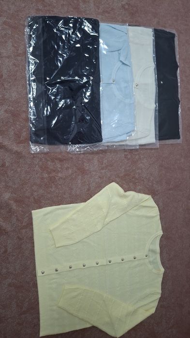 Продам кофтачки разные