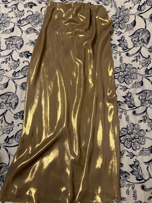Златна сатенена пола Zara S